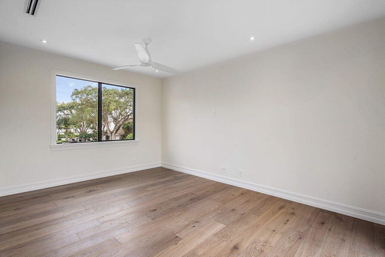 BOCA MARINA - Residential