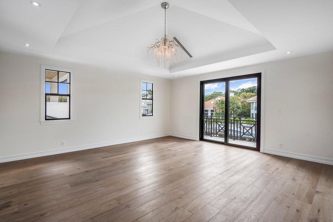 BOCA MARINA - Residential