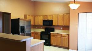 PORT ST LUCIE SECTION 7 - Residential Lease