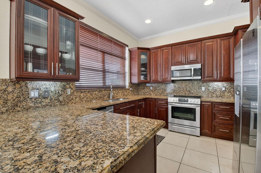 Photo of 9696 Vineyard Court, Boca Raton, FL 33428 (MLS # F10550480)