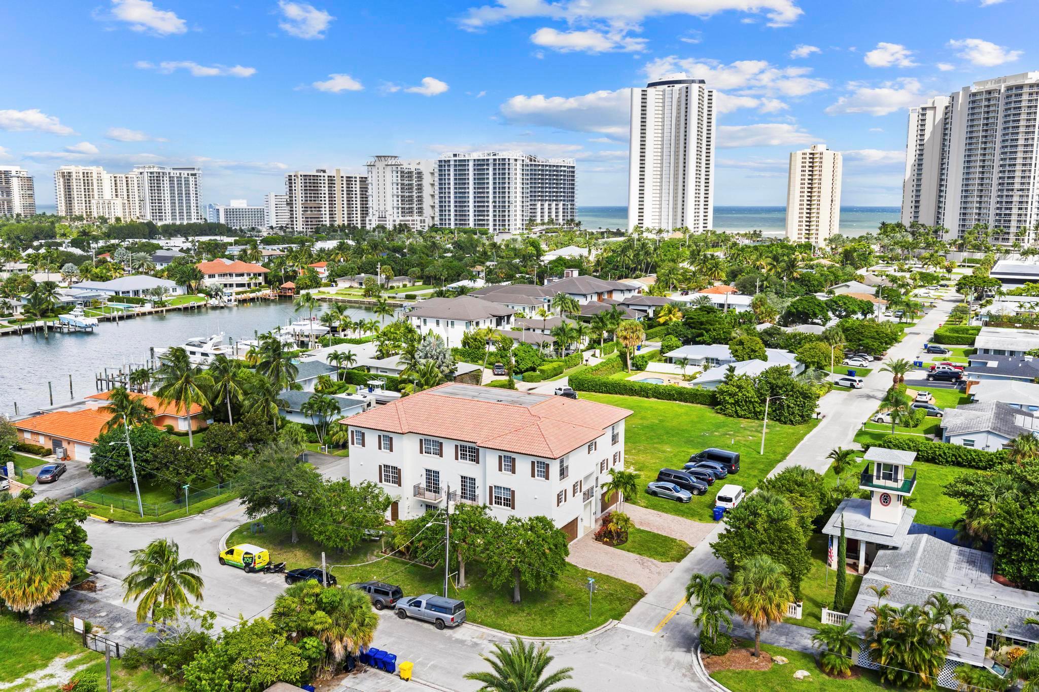 YACHT HARBOR - Residential Income