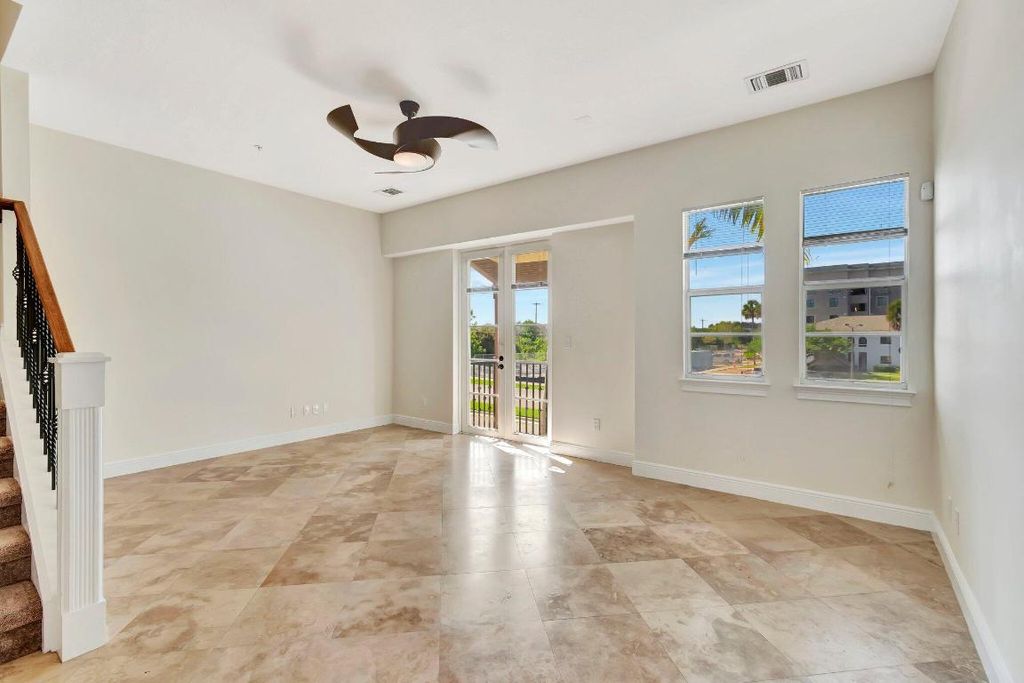 Photo of 32 Via Floresta Drive, Boca Raton, FL 33487 (MLS # R11072317)