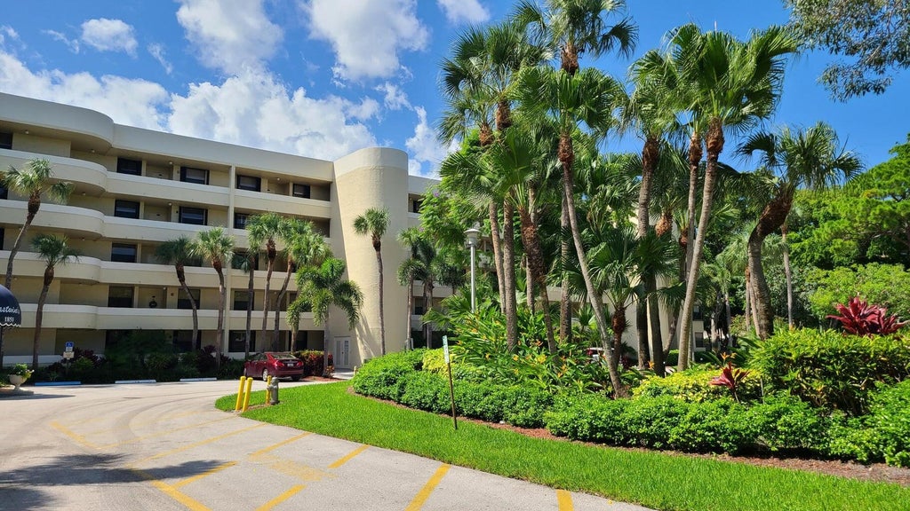 Photo of 1850 Homewood Boulevard #304, Delray Beach, FL 33445 (MLS # R11024637)