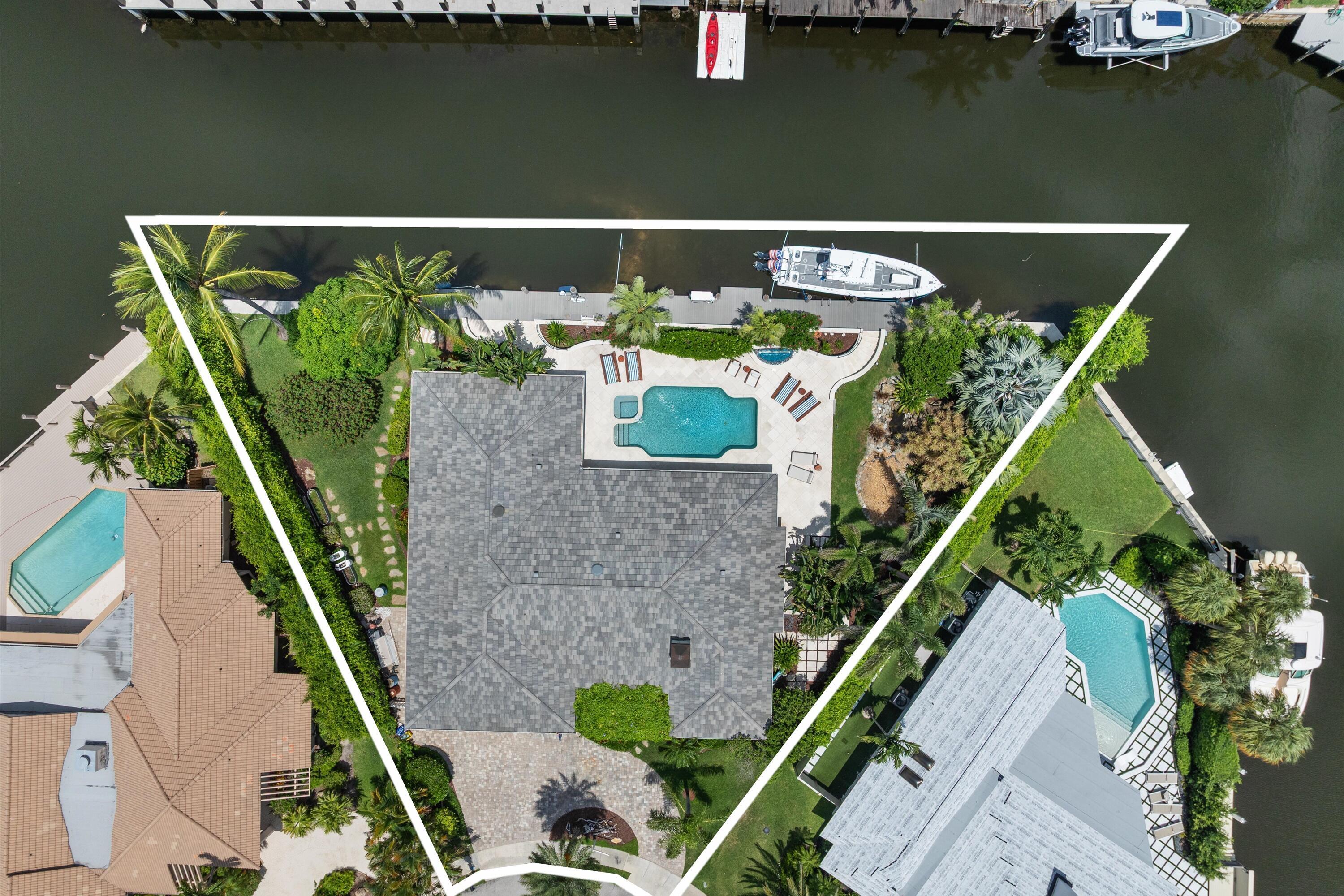 BOCA BAY COLONY - Residential