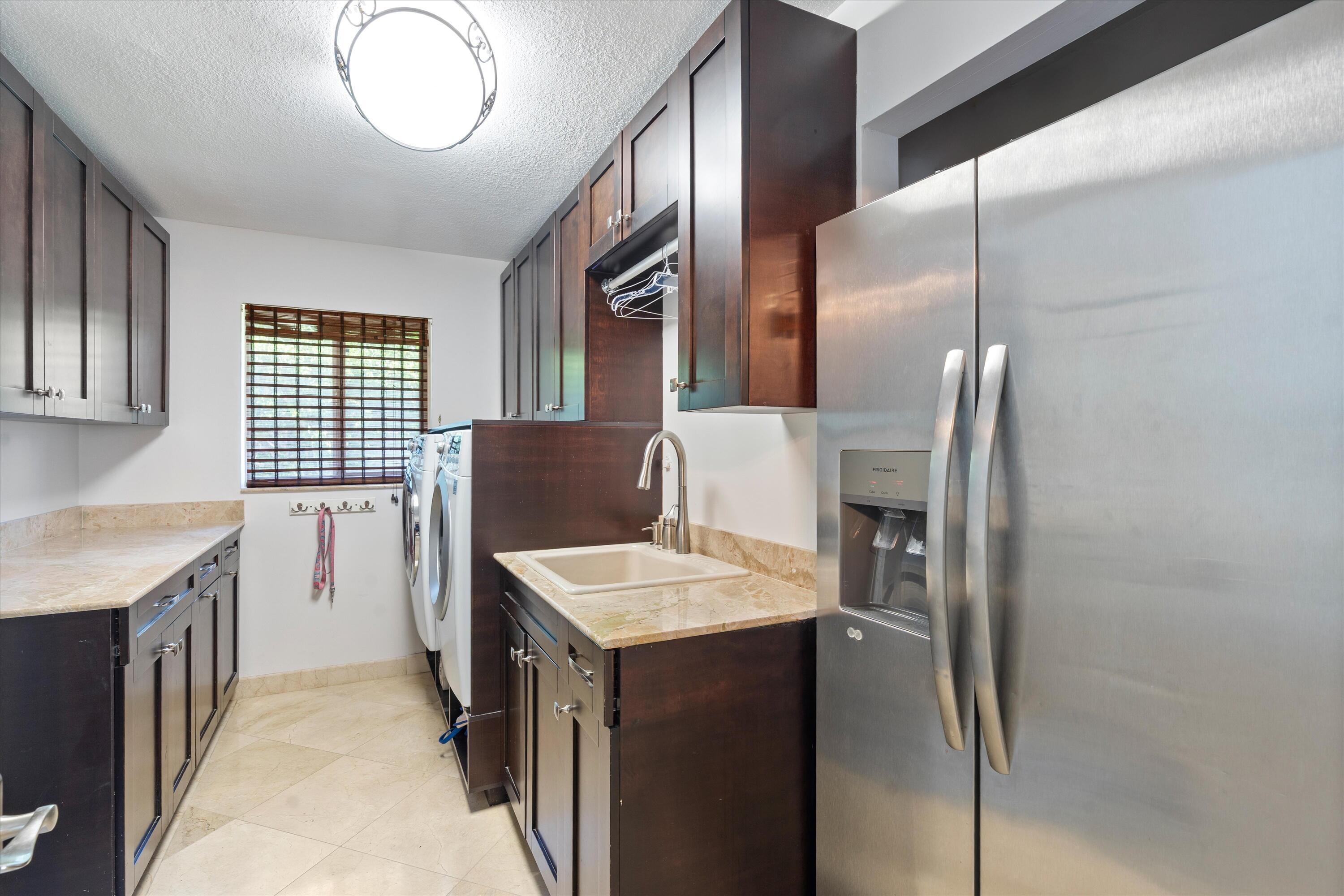 BOCA BAY COLONY - Residential