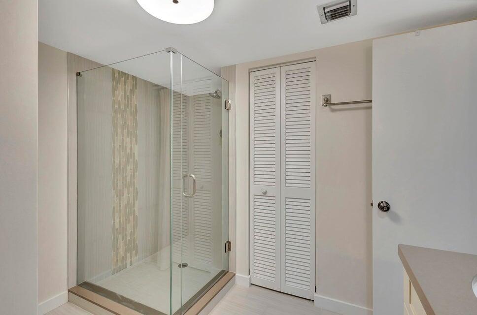 WATER GLADES CONDO - Residential Lease