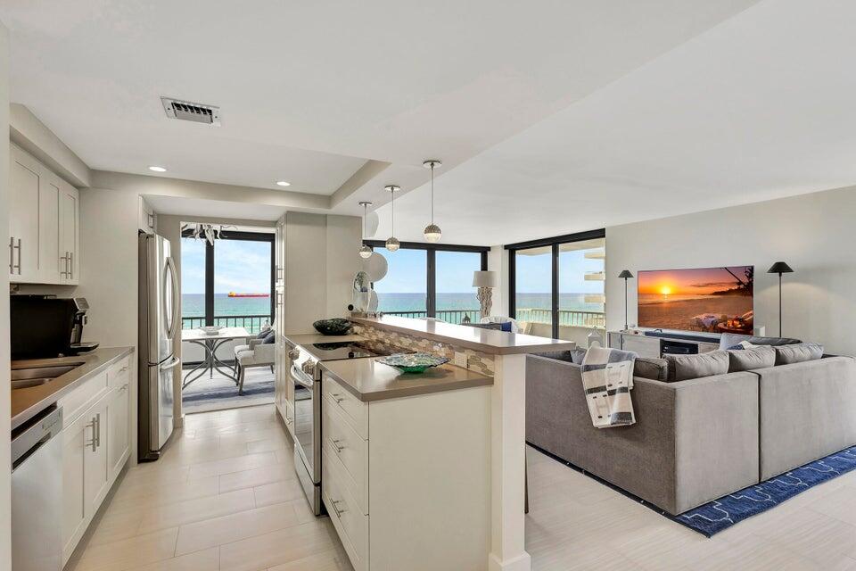 WATER GLADES CONDO - Residential Lease