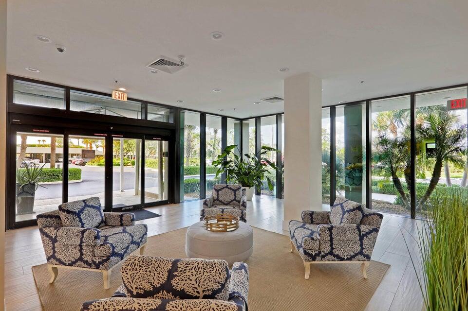WATER GLADES CONDO - Residential Lease
