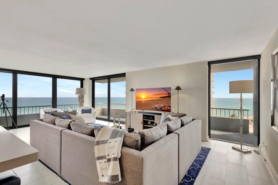 WATER GLADES CONDO - Residential Lease