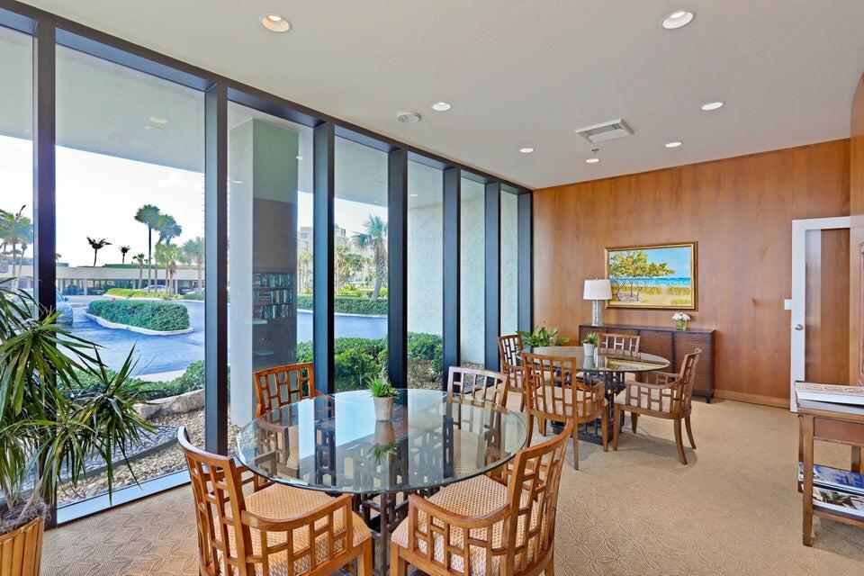 WATER GLADES CONDO - Residential Lease