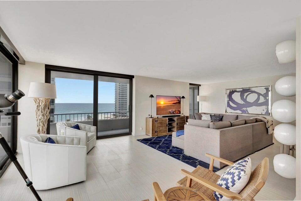 WATER GLADES CONDO - Residential Lease