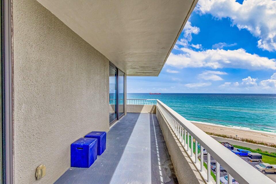 WATER GLADES CONDO - Residential Lease