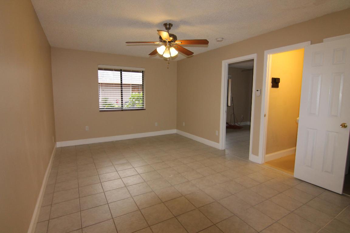 WEST DEERFIELD BEACH - Residential Lease