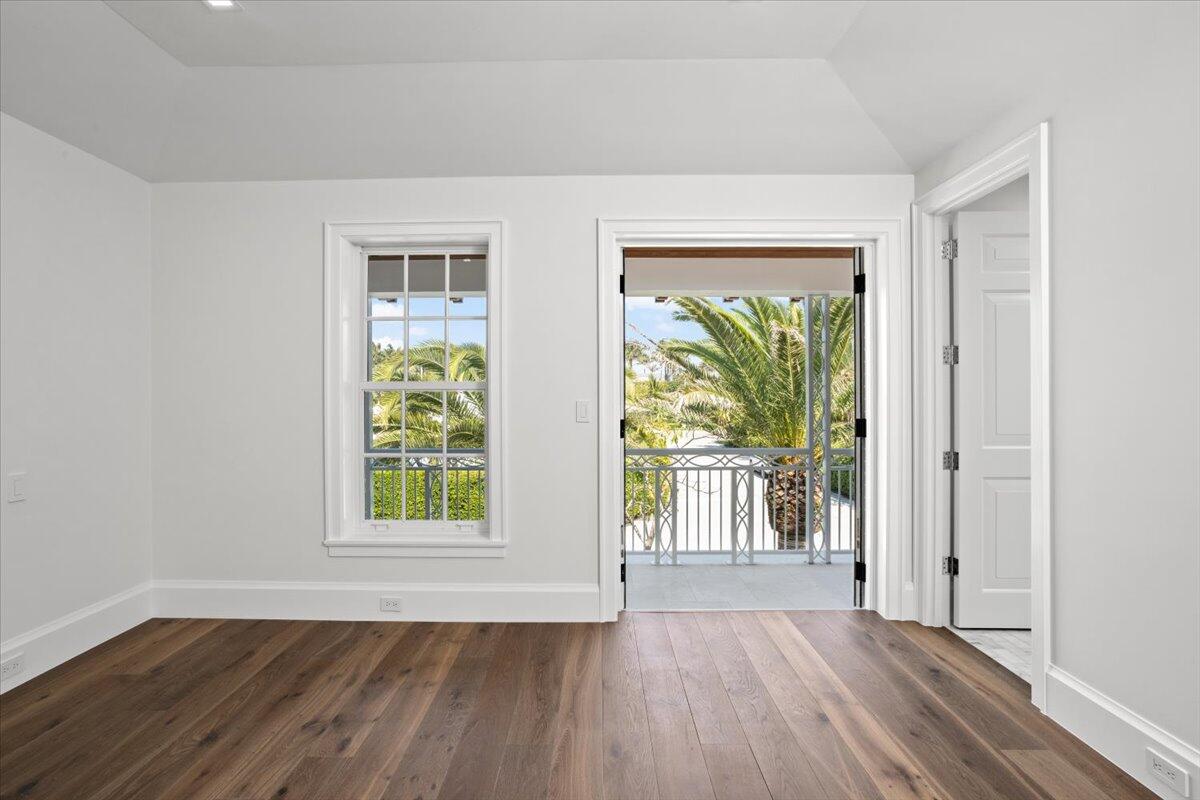 EAST SHORE ADD IN - Residential