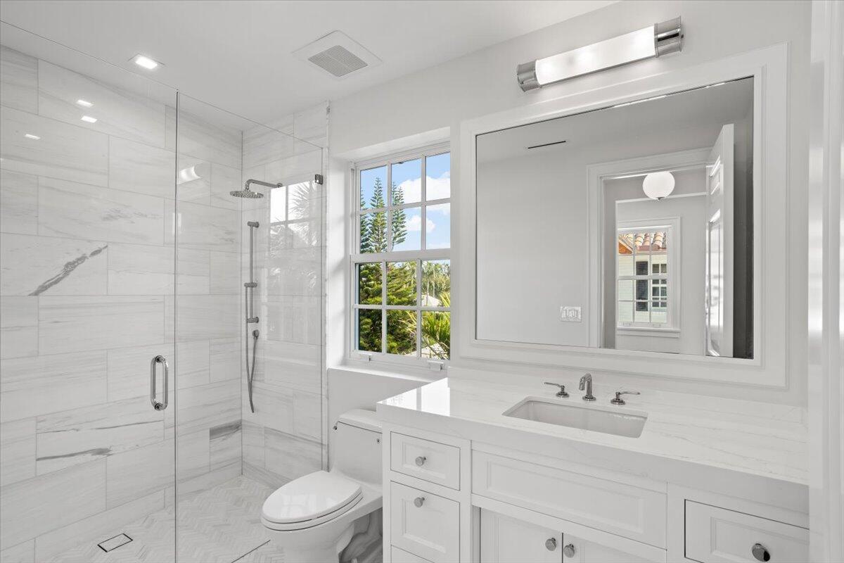 EAST SHORE ADD IN - Residential