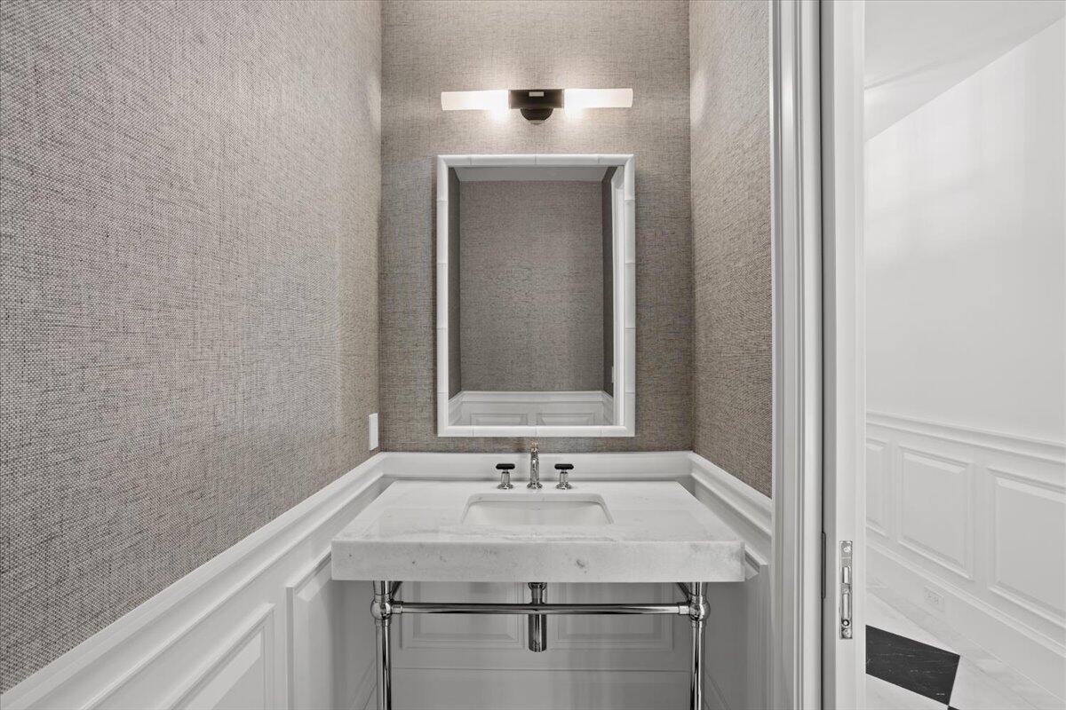 EAST SHORE ADD IN - Residential