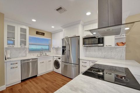 2829 NE 33 Ct 602 Fort Lauderdale FL 33306