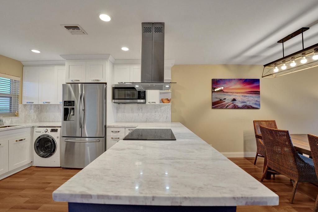 2829 NE 33 Ct 602