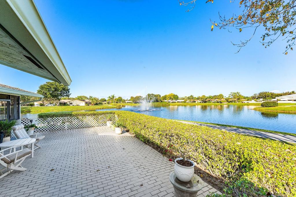 Photo of 2601 NW 10th Street, Delray Beach, FL 33444 (MLS # R11158042)