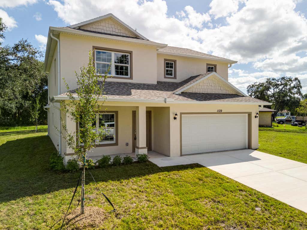 Photo of 1129 Braddock Avenue SE, Palm Bay, FL 32909 (MLS # R11142003)