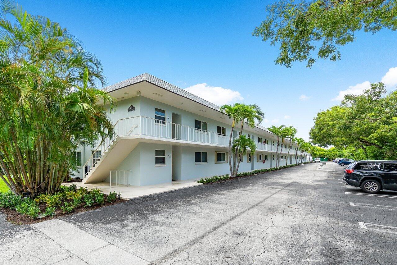 207 Tropic Isle Drive 1040