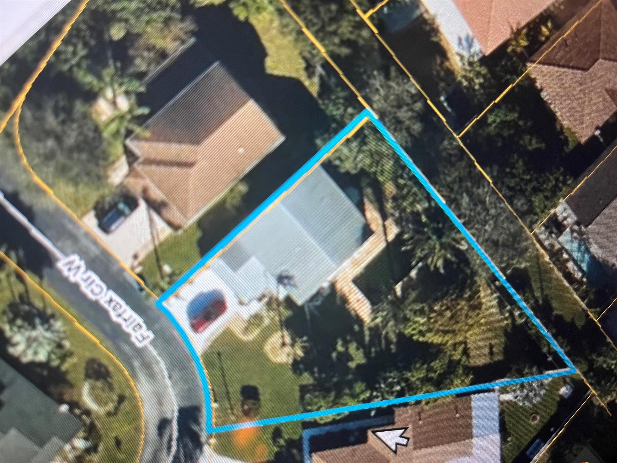 1103 Fairfax Circle W