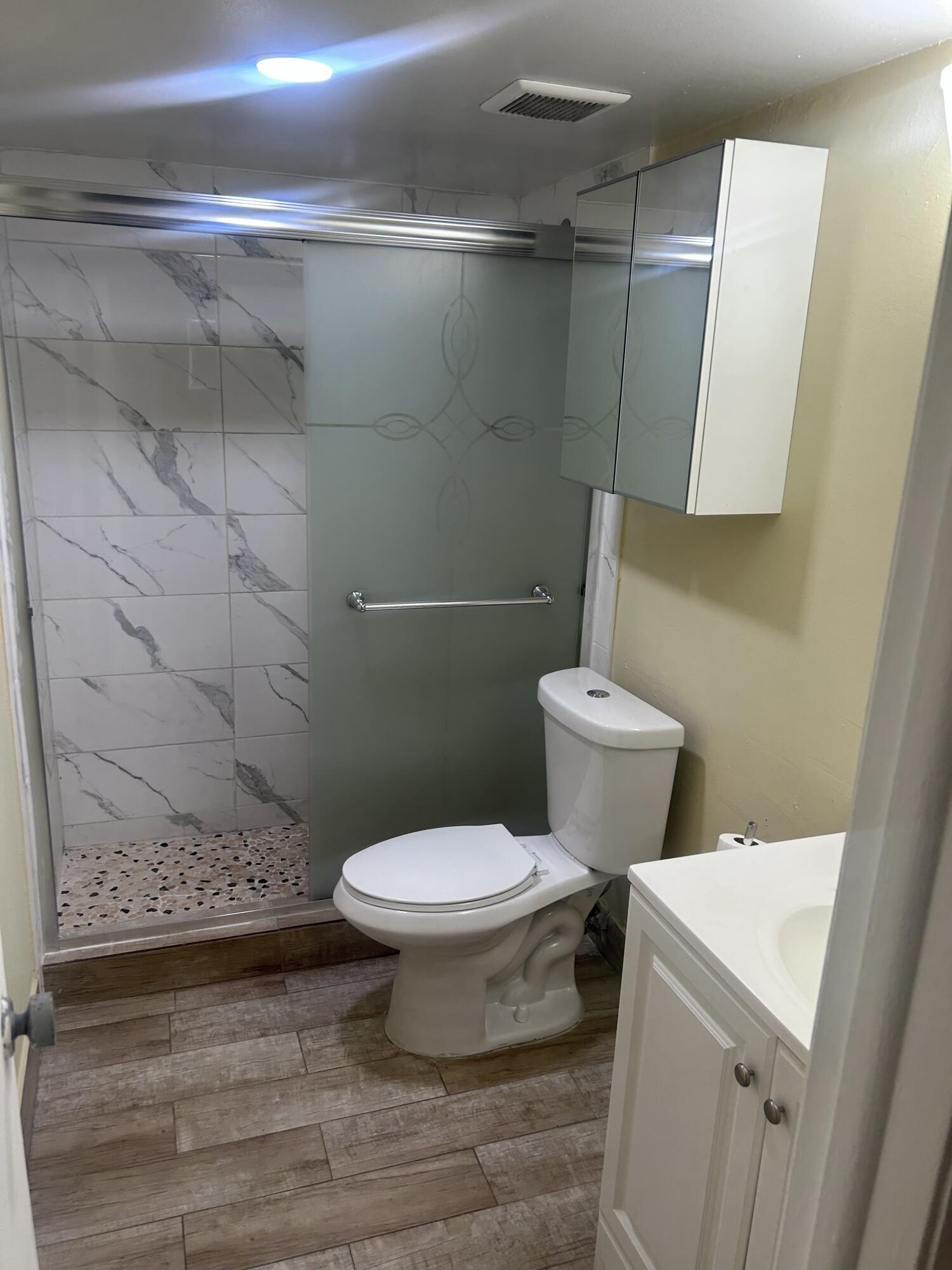 MOORS POINTE CONDO - Residential Lease