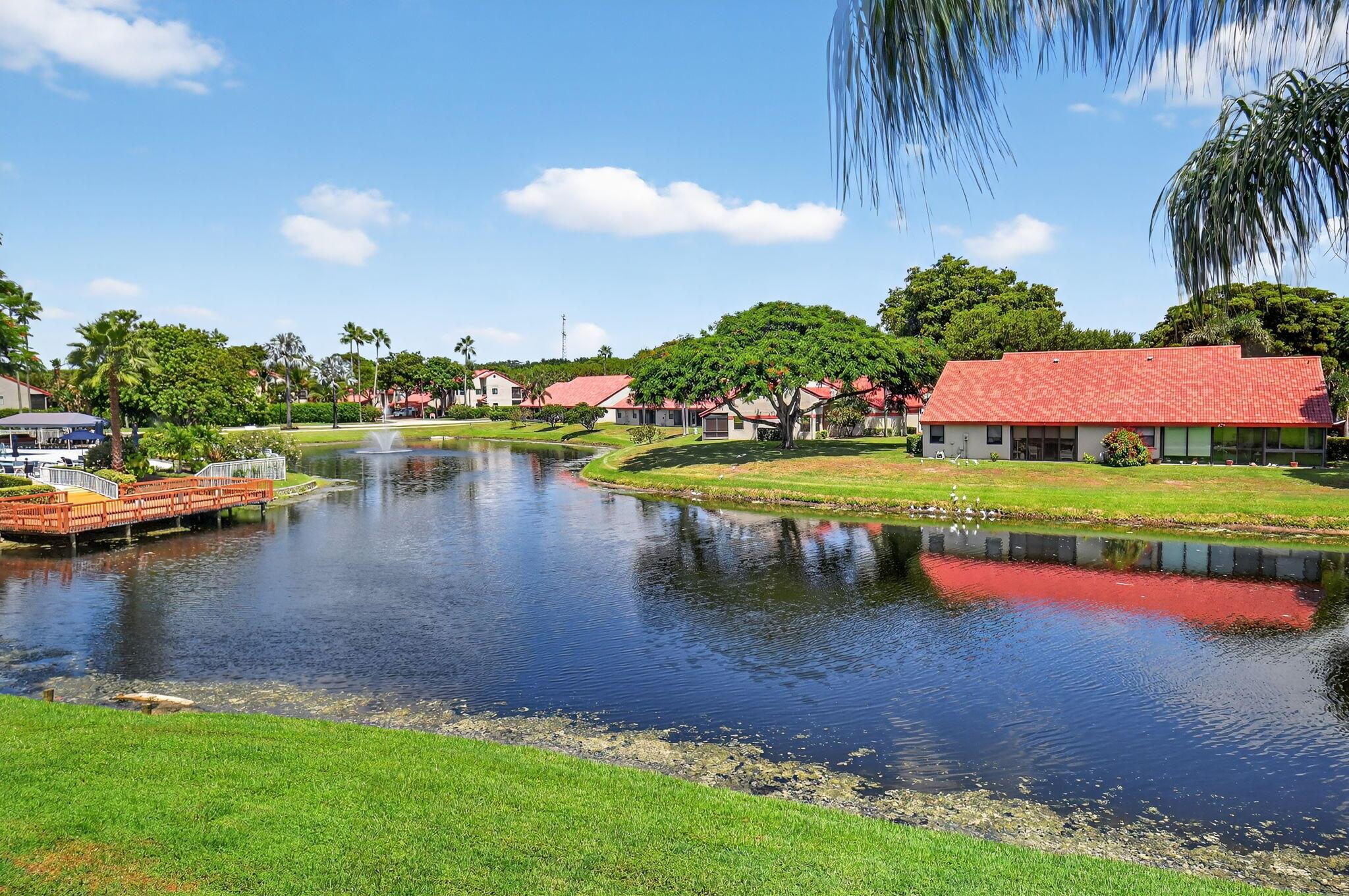 LEXINGTON CLUB VILLAS CON - Residential Lease