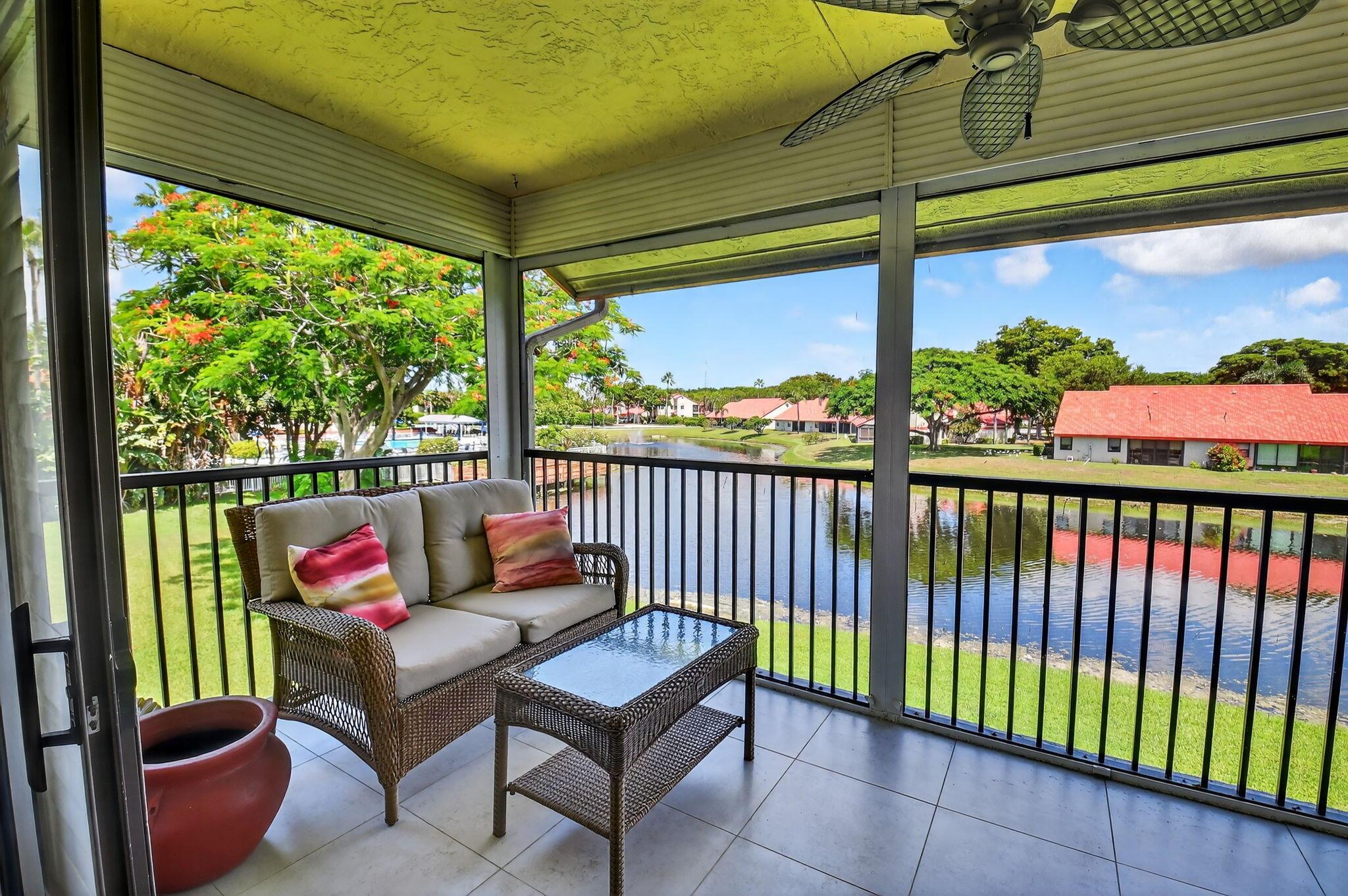 LEXINGTON CLUB VILLAS CON - Residential Lease