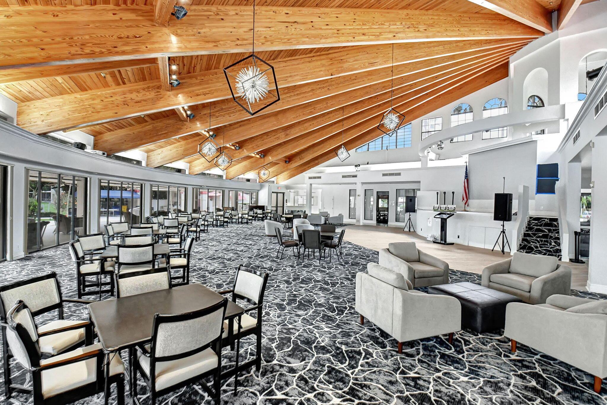LEXINGTON CLUB VILLAS CON - Residential Lease