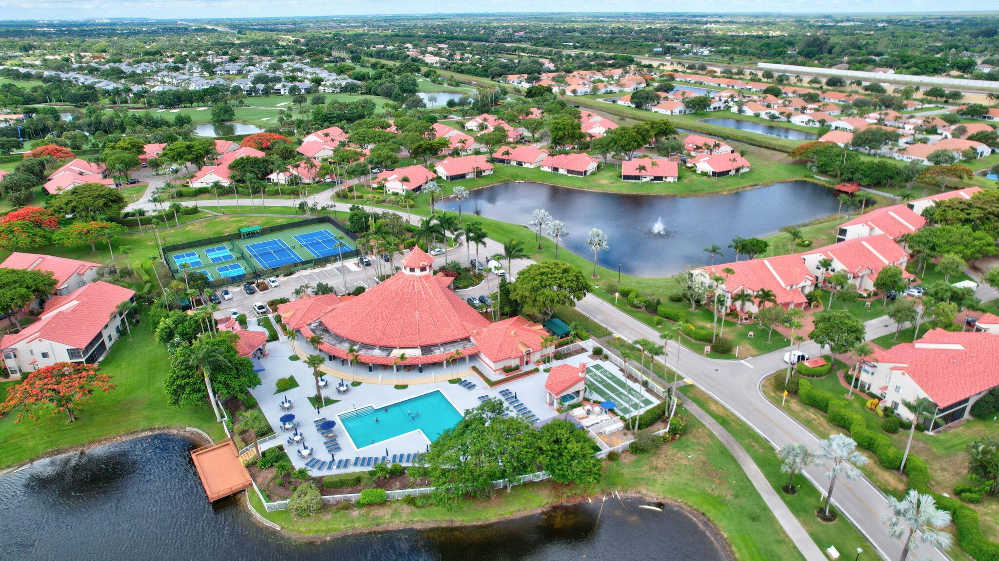 LEXINGTON CLUB VILLAS CON - Residential Lease
