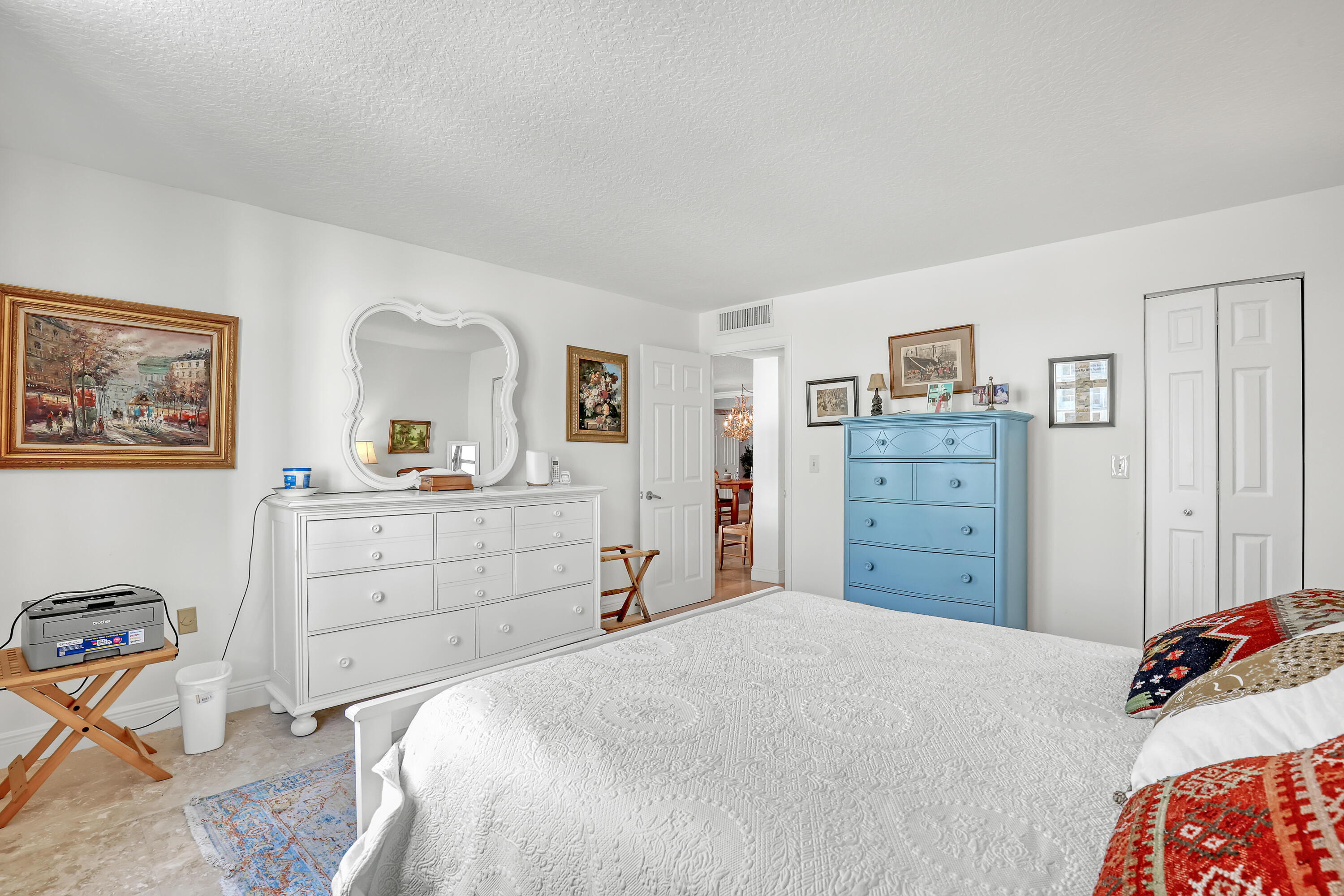 CLARIDGES I CONDO - Residential
