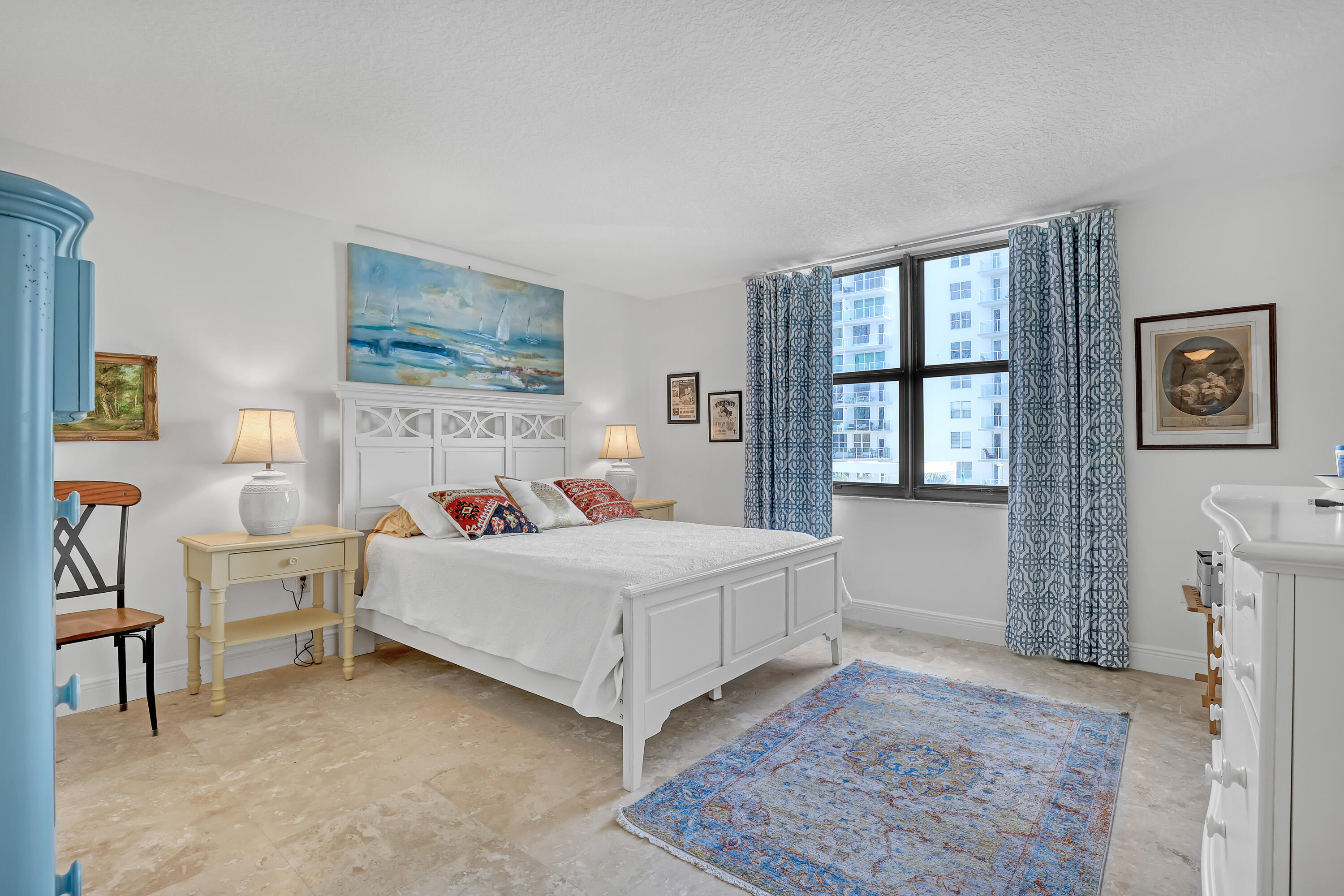 CLARIDGES I CONDO - Residential
