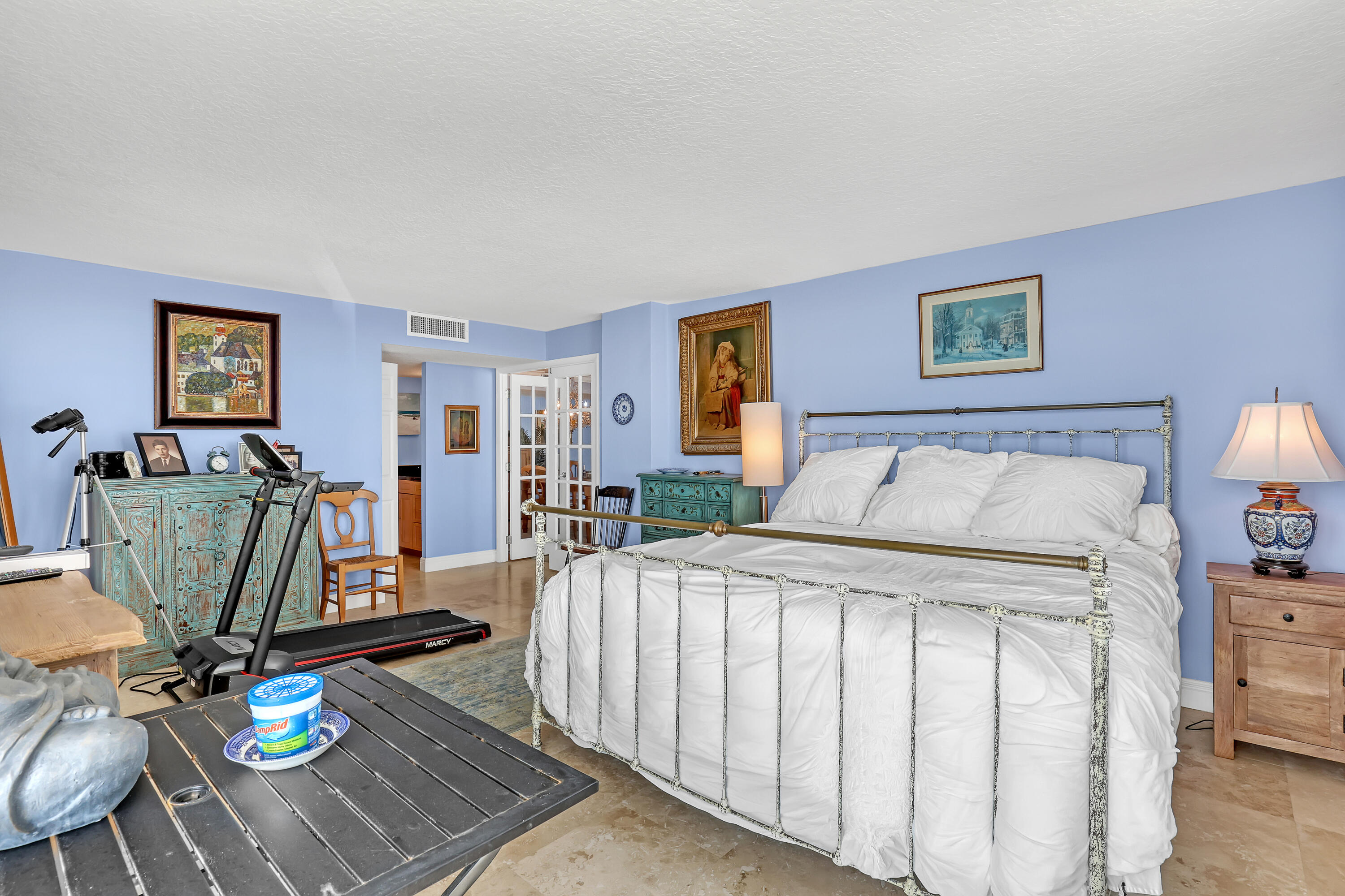 CLARIDGES I CONDO - Residential