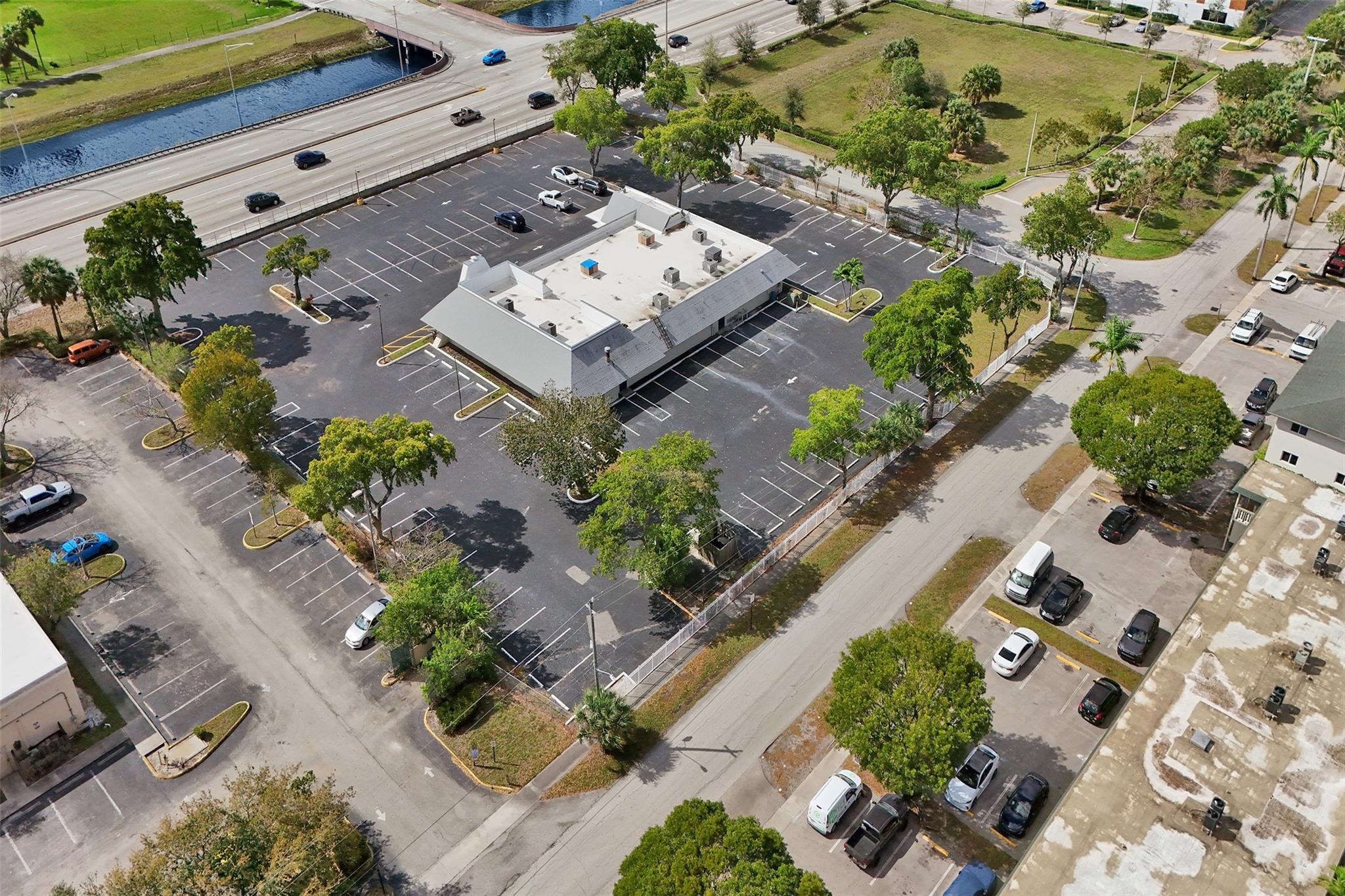 4441 W Sunrise Blvd