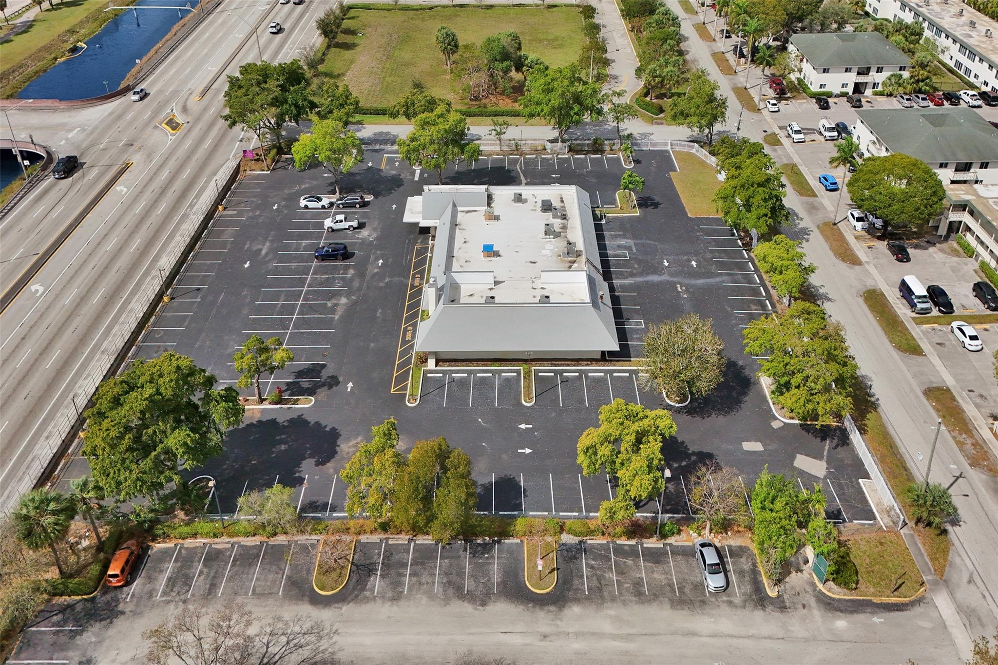 4441 W Sunrise Blvd