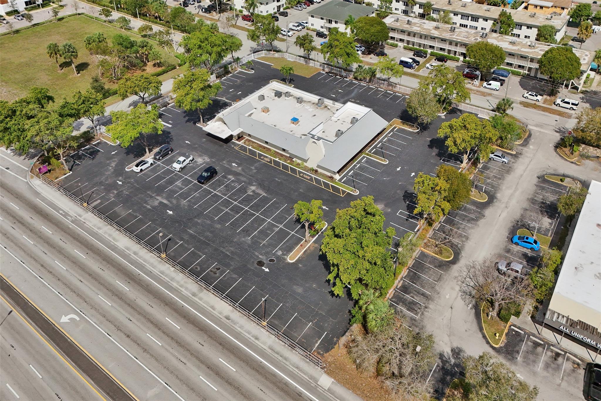 4441 W Sunrise Blvd