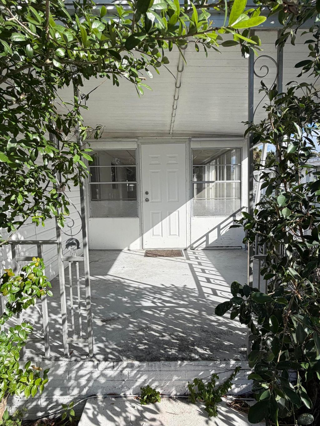 Photo of 8717 SW 16th Place, Davie, FL 33324 (MLS # B26019483)