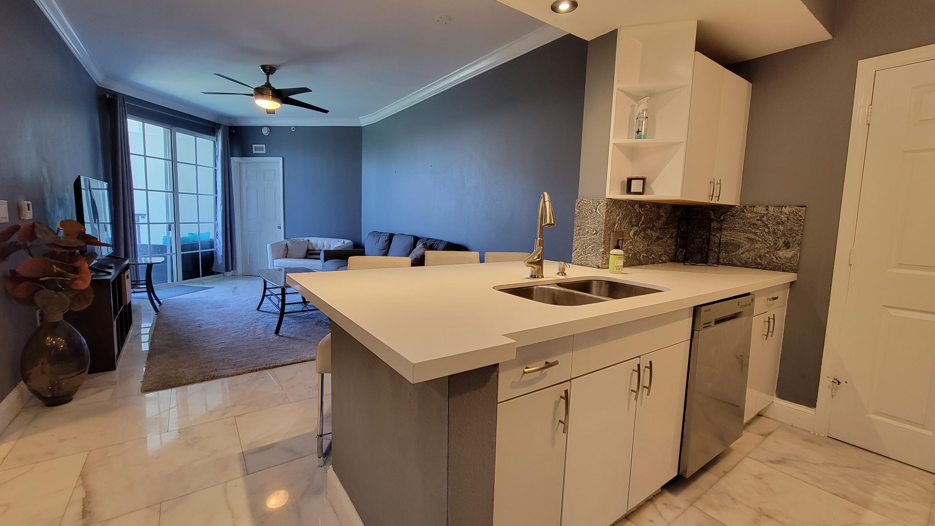 SOLE AT FORT LAUDERDALE - Residential Lease