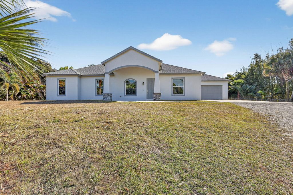 Photo of 15270 97th Drive N, Jupiter, FL 33478 (MLS # R11160997)