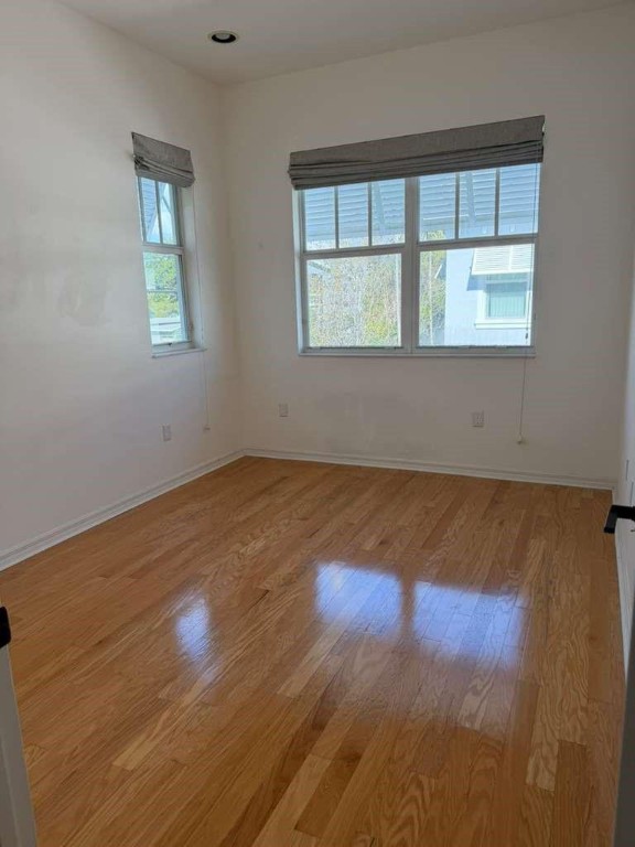 FLORIDIAN ESTATES - Residential Lease