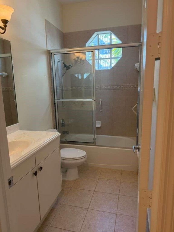 FLORIDIAN ESTATES - Residential Lease