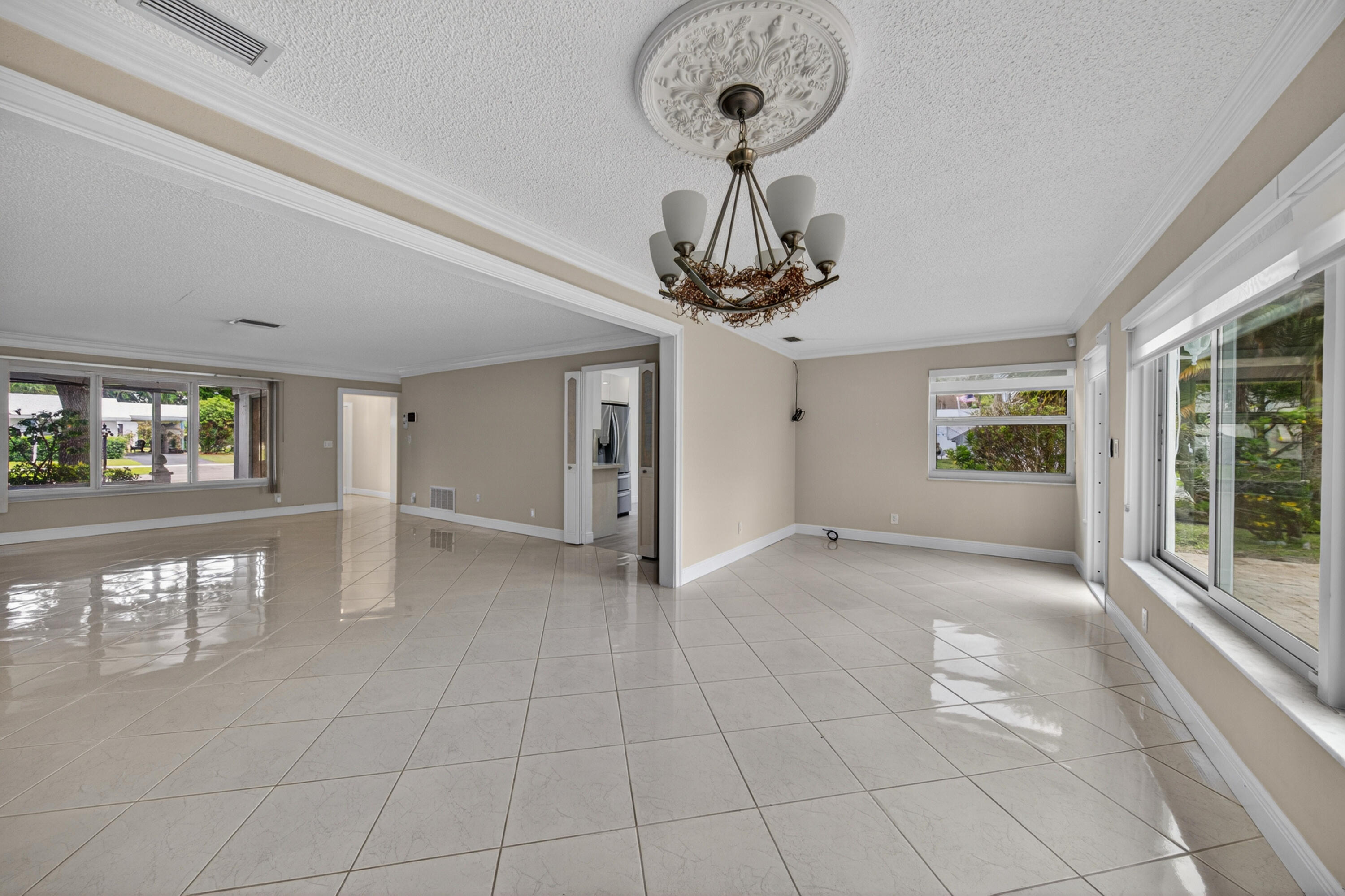 LEISUREVILLE SECOND SEC - Residential