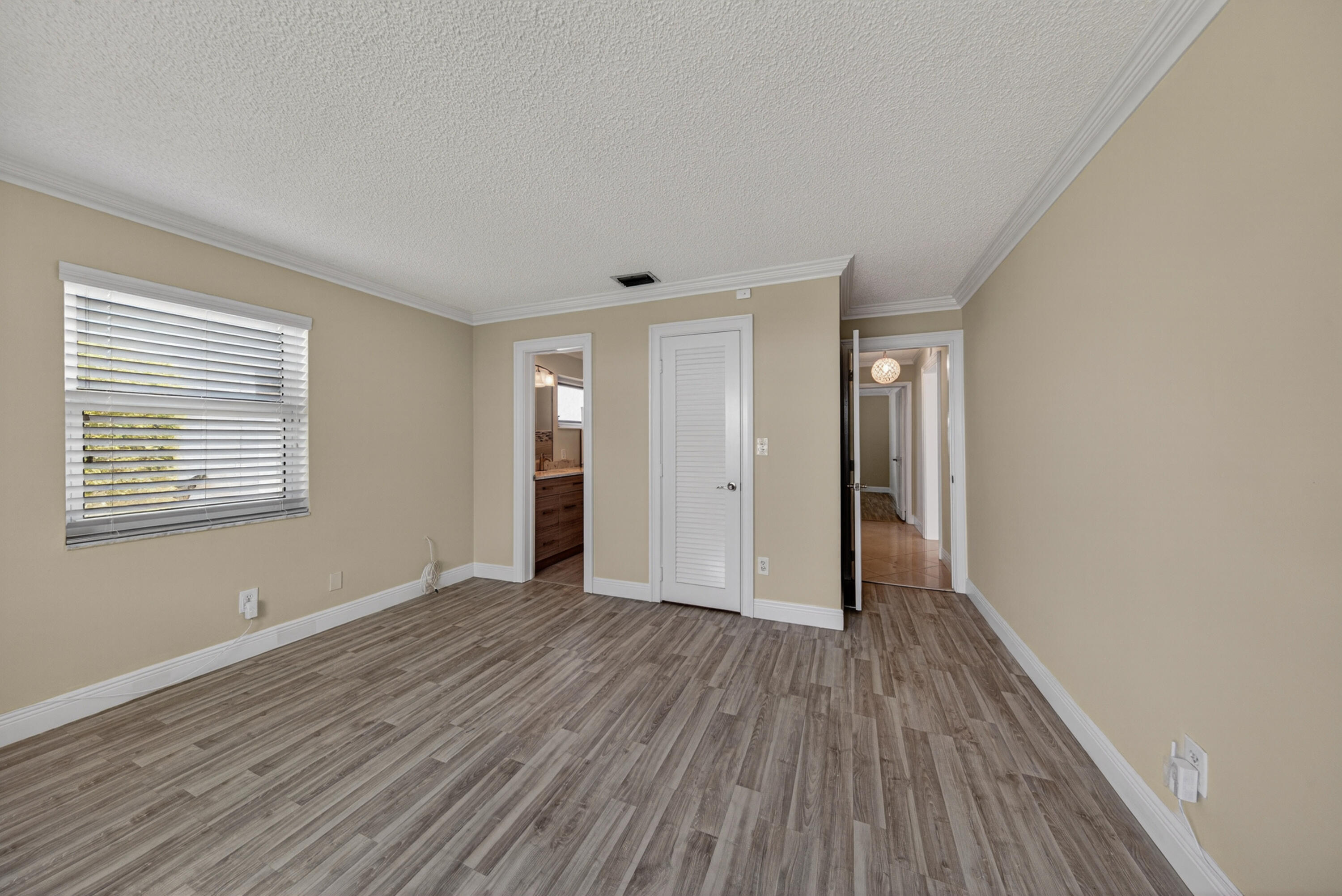 LEISUREVILLE SECOND SEC - Residential