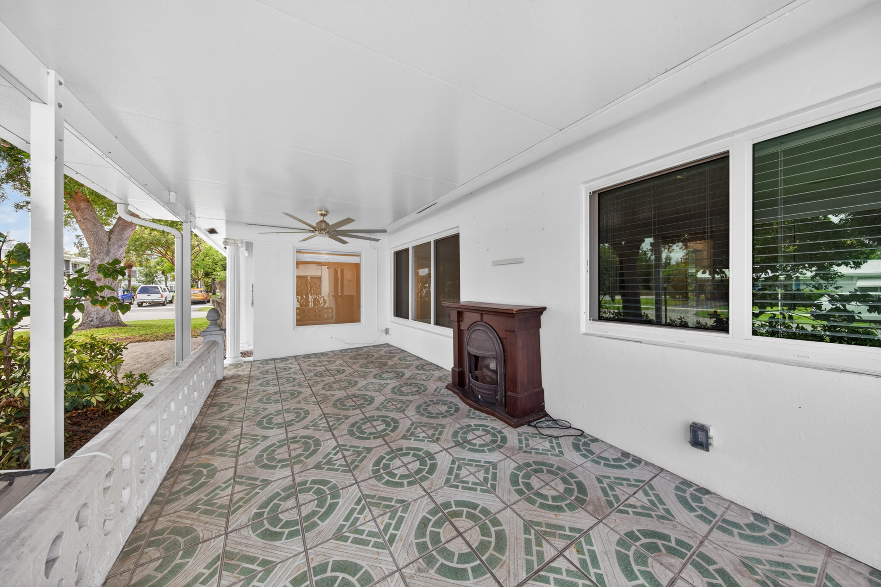 LEISUREVILLE SECOND SEC - Residential