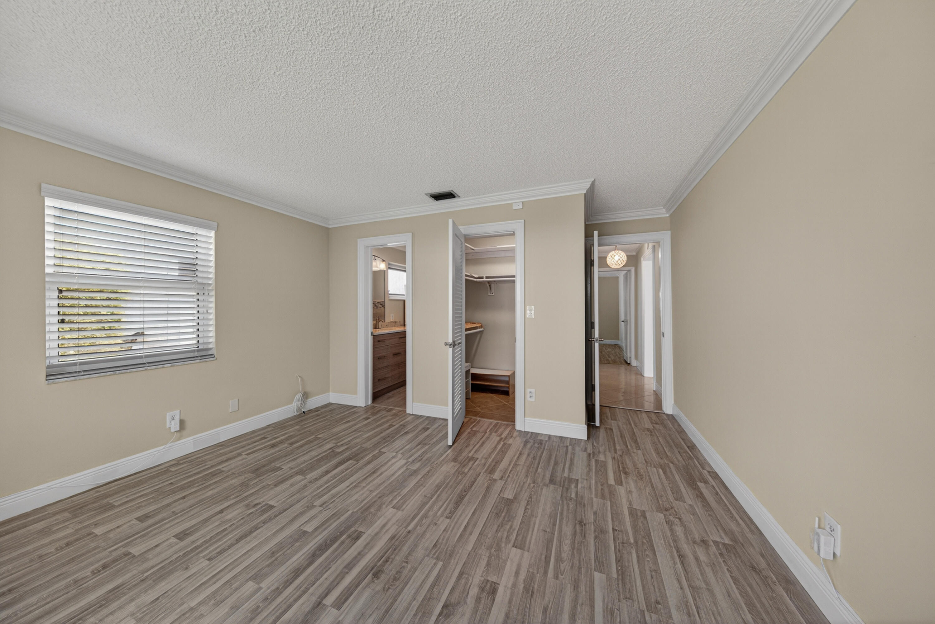 LEISUREVILLE SECOND SEC - Residential