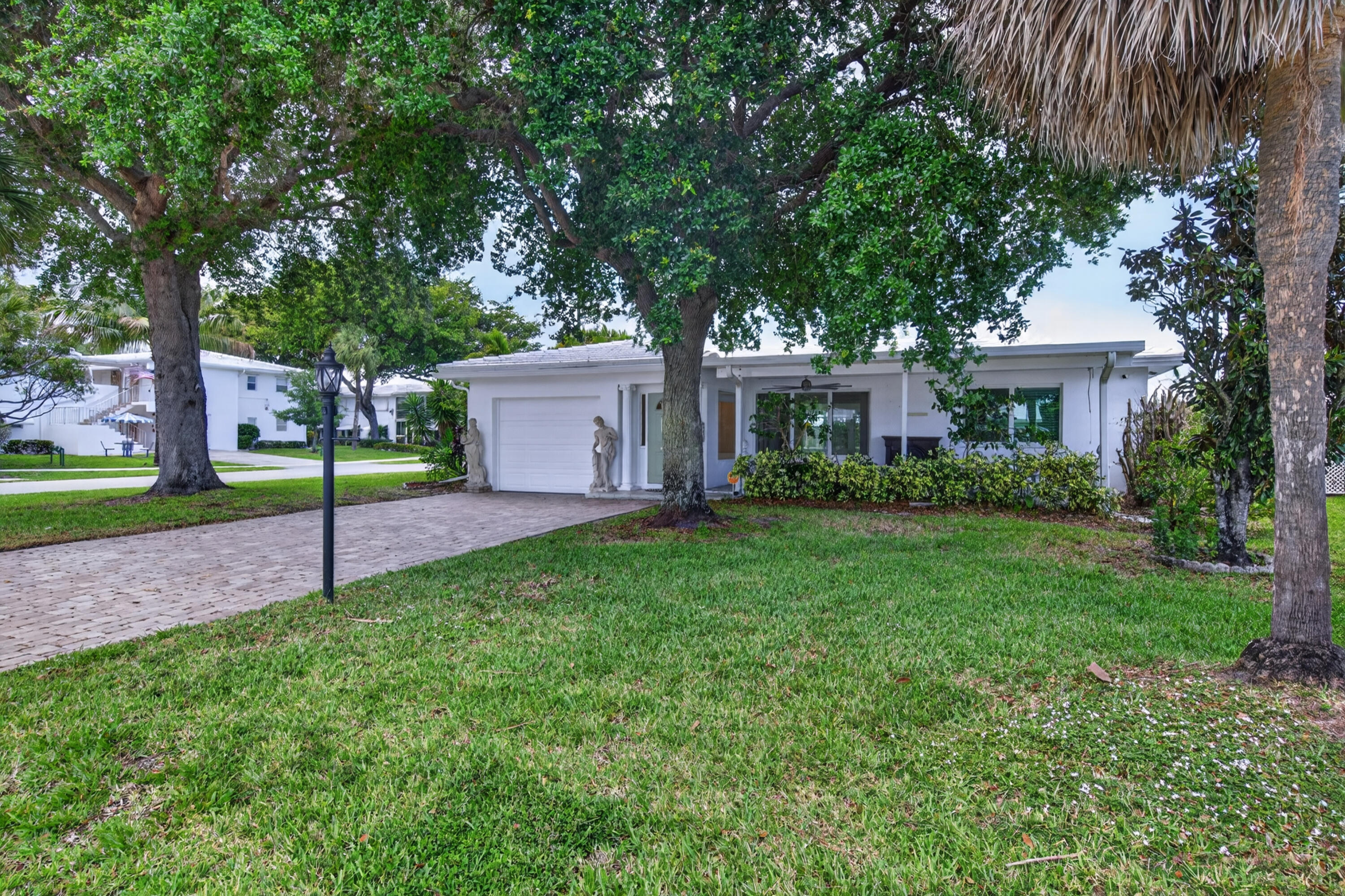 LEISUREVILLE SECOND SEC - Residential