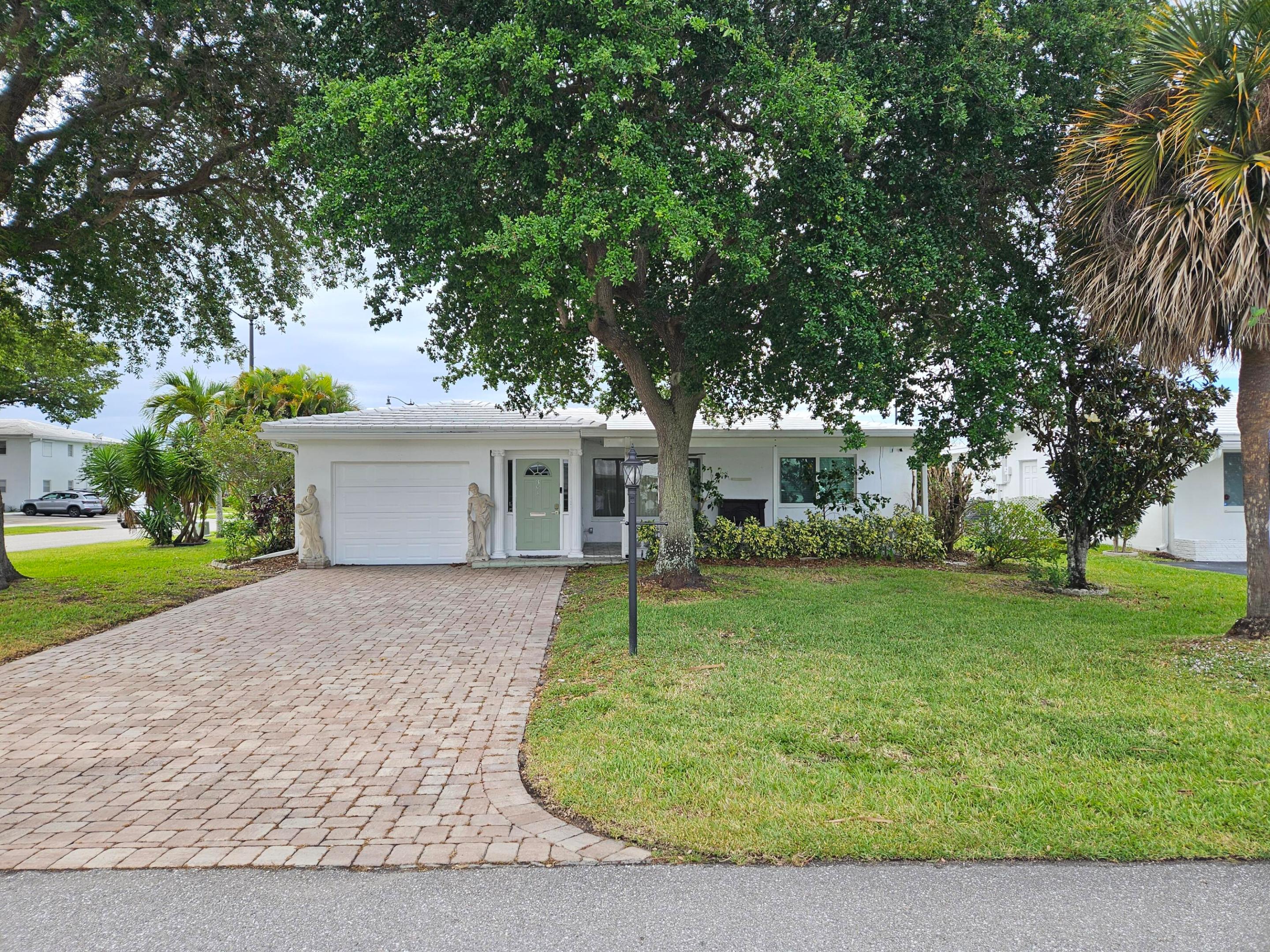 LEISUREVILLE SECOND SEC - Residential