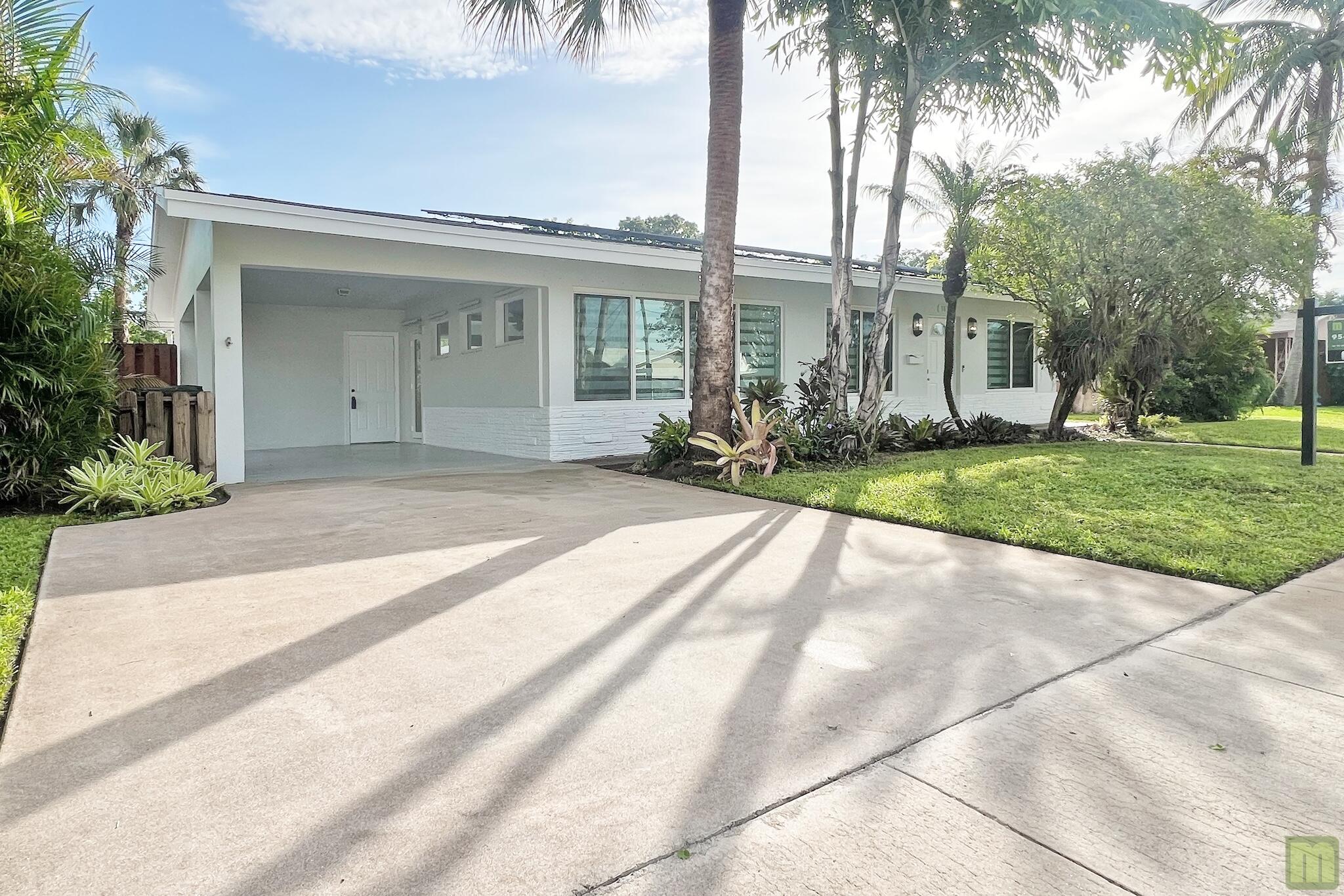 3831 NW 11TH Street