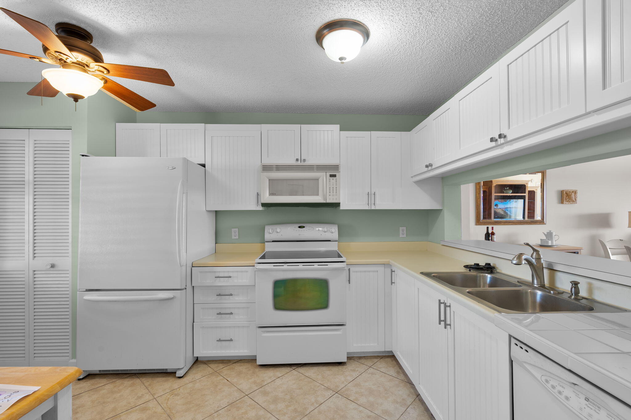 NAPLES SANDPIPER BAY CLUB A CONDO - Residential